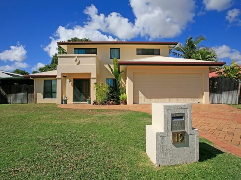 19 Aquatic Place, Idalia QLD 4811
