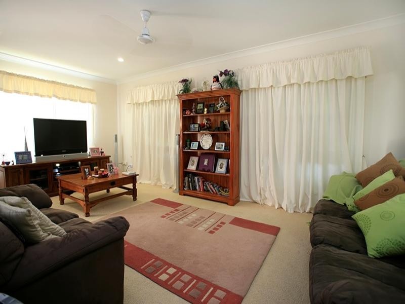 19 Aquatic Place, Idalia QLD 4811