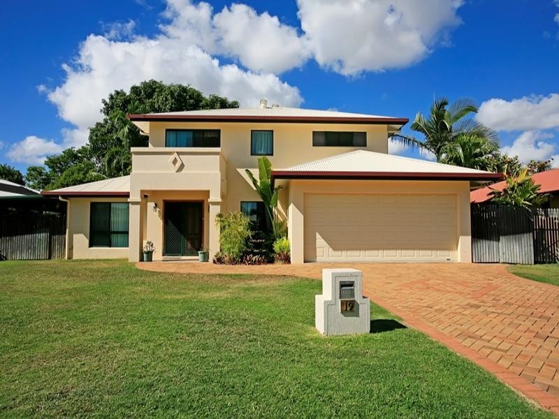 19 Aquatic Place, Idalia QLD 4811