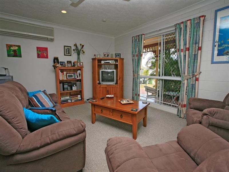 4 Dalkeith Crescent, Mount Louisa QLD 4814