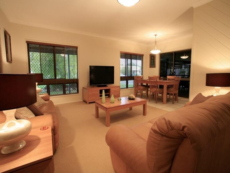 19 Serrano Crescent, Cranbrook QLD 4814