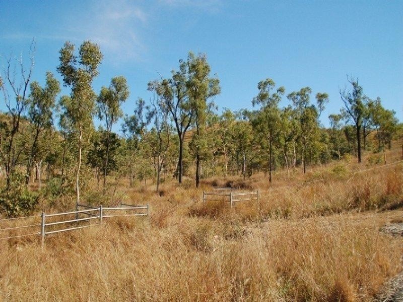 176 Chisholm Trail, Oak Valley QLD 4811