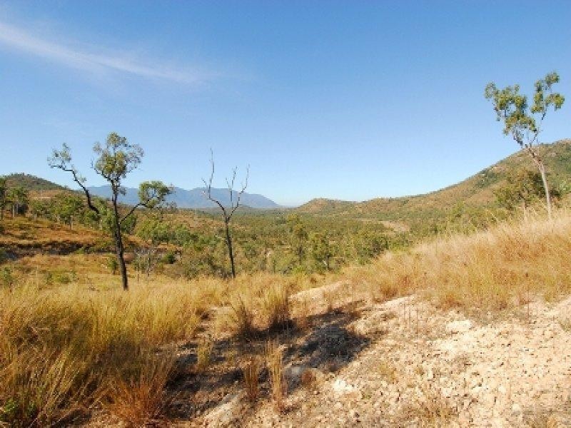 176 Chisholm Trail, Oak Valley QLD 4811
