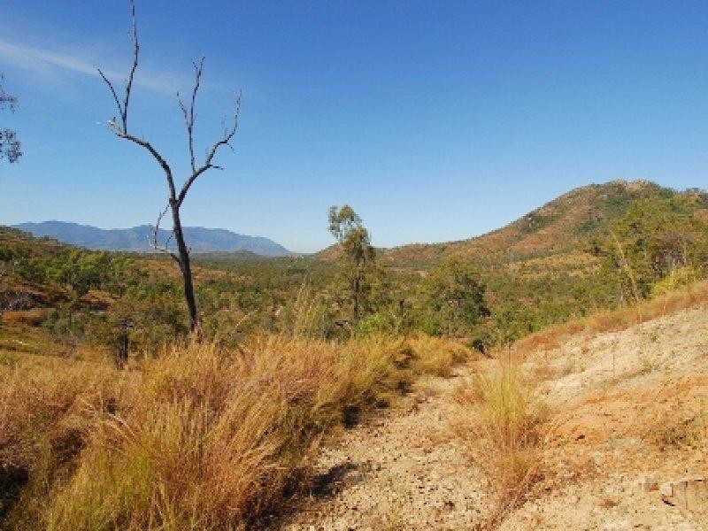 176 Chisholm Trail, Oak Valley QLD 4811