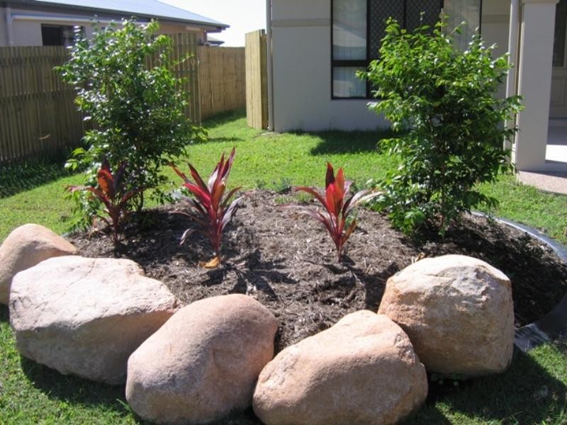 24 Afton Way CRESTBROOK, Mount Louisa QLD 4814