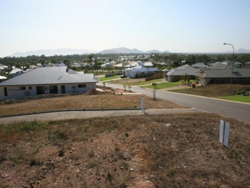 10 Britomart Street, Bushland Beach QLD 4818