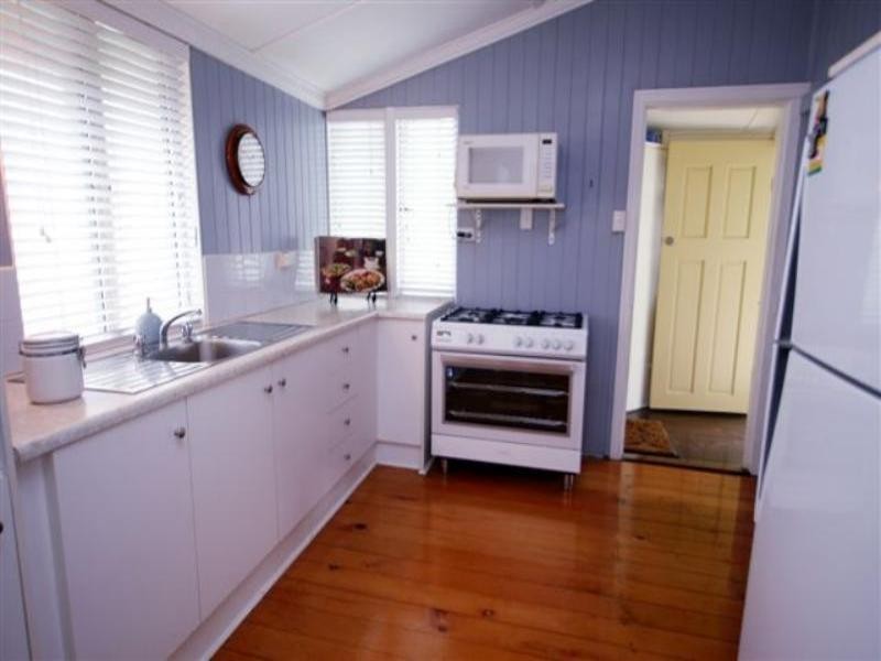 49 Tully Street, South Townsville QLD 4810