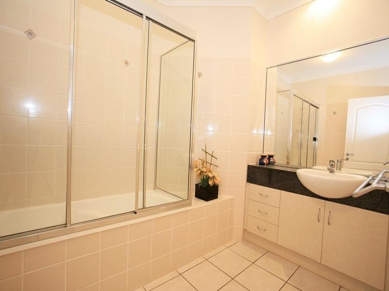 6/60 Mitchell Street, North Ward QLD 4810