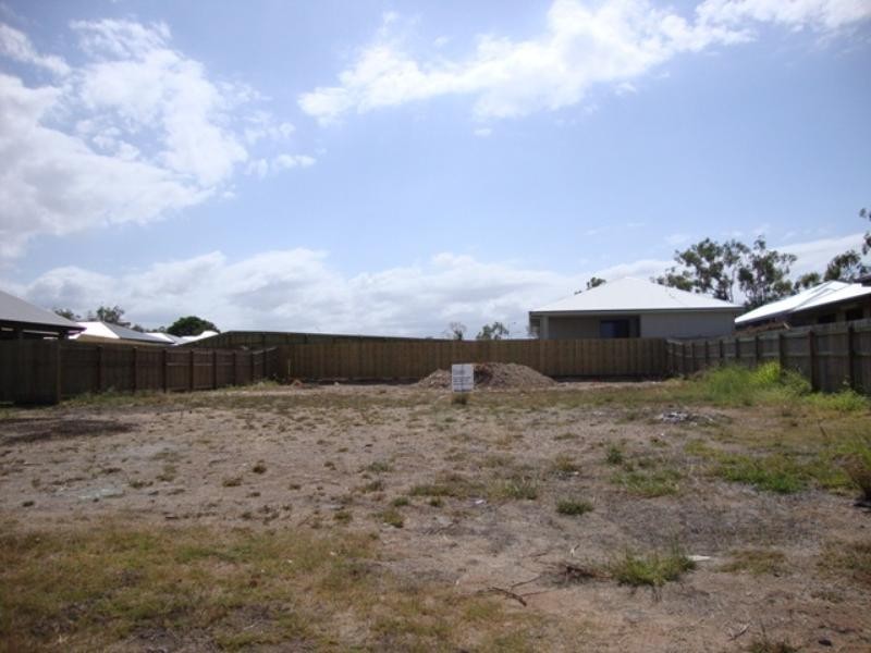 3 Rangeleigh Court, Mount Louisa QLD 4814