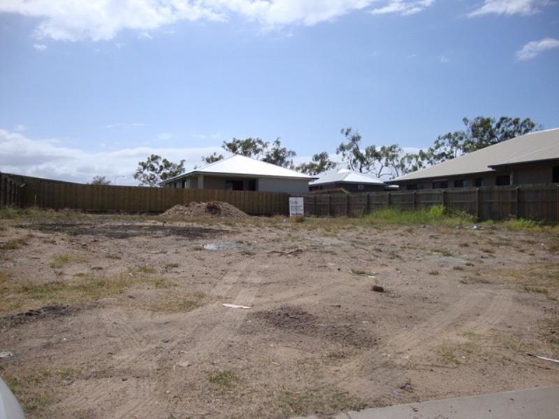 3 Rangeleigh Court, Mount Louisa QLD 4814
