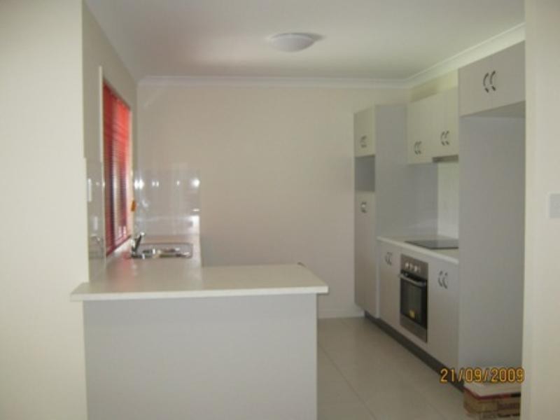 58 Kroymans Drive, Mount Louisa QLD 4814