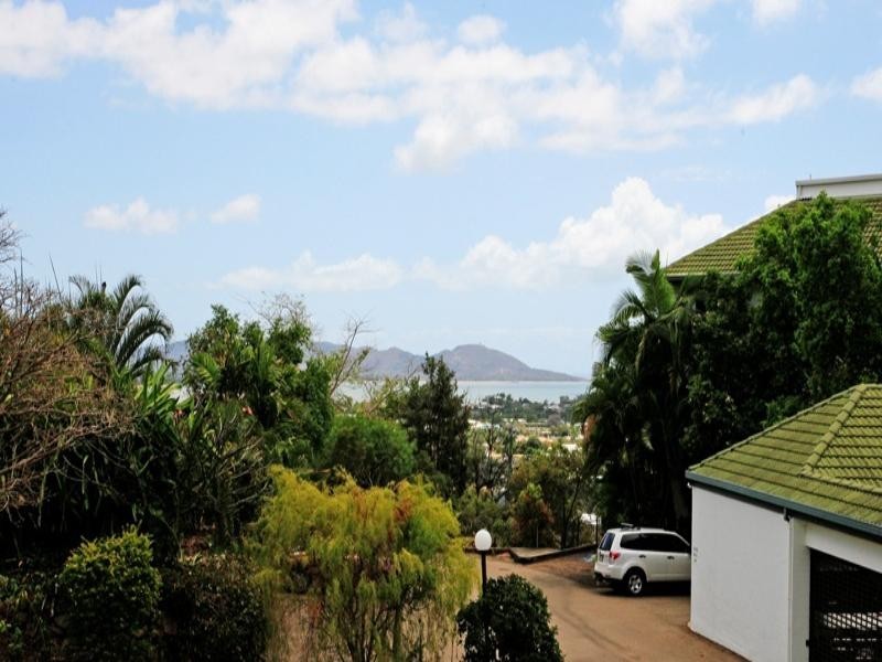 28/15 Hale Street, North Ward QLD 4810