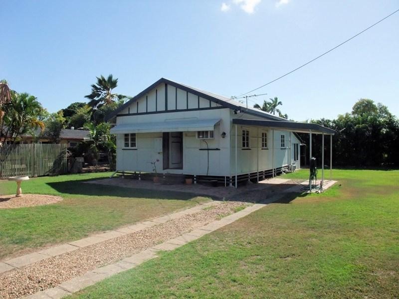 25 Fitzroy Street, Cranbrook QLD 4814