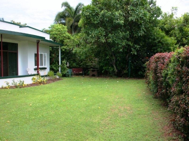 62 Paxton Street, North Ward QLD 4810