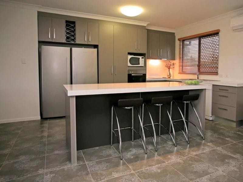 20 Fitzallan Street, Bushland Beach QLD 4818