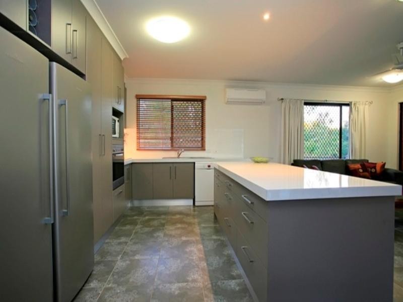 20 Fitzallan Street, Bushland Beach QLD 4818