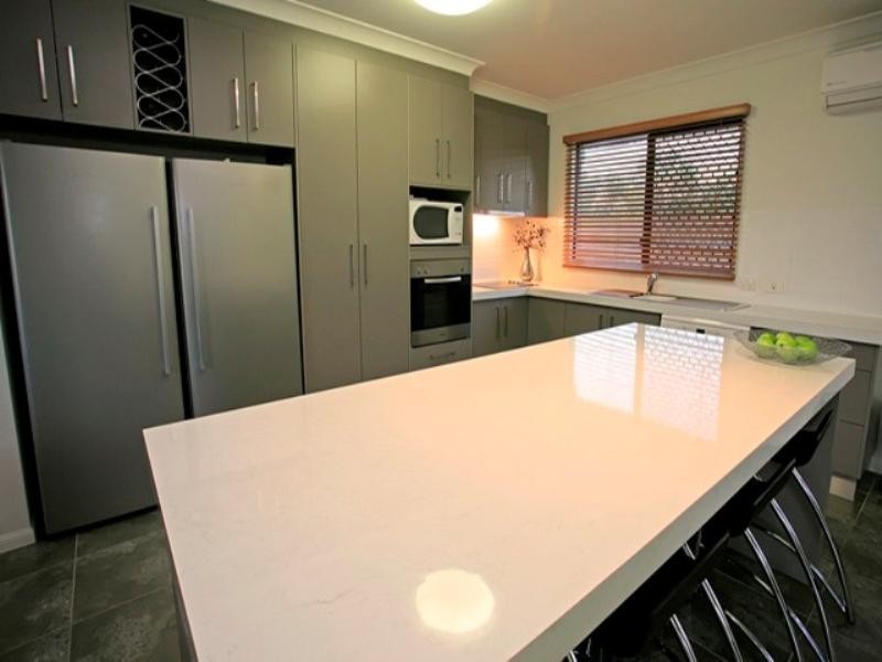 20 Fitzallan Street, Bushland Beach QLD 4818