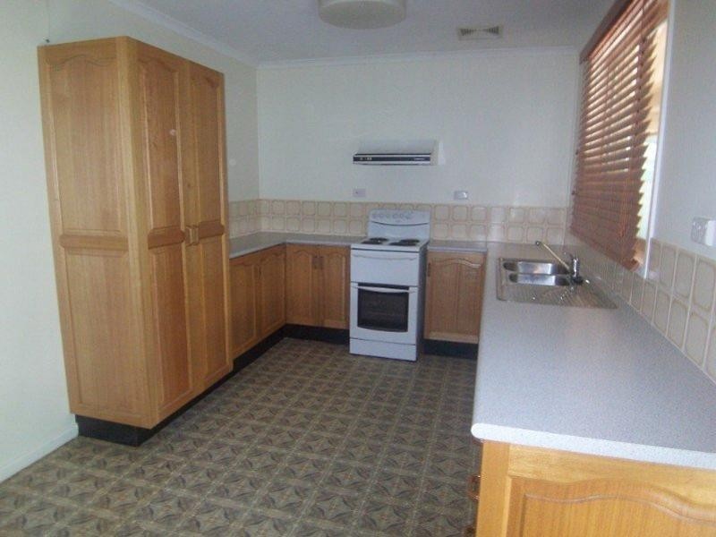 21 President Street, Kirwan QLD 4817