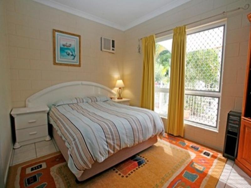 9 Rumbala Court, Bushland Beach QLD 4818