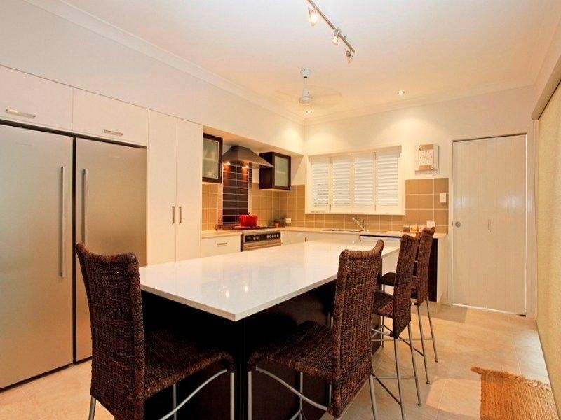 2 Marita Court, Bushland Beach QLD 4818