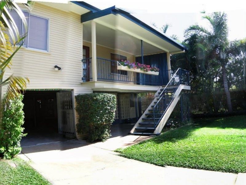 41 Park Street, Pimlico QLD 4812