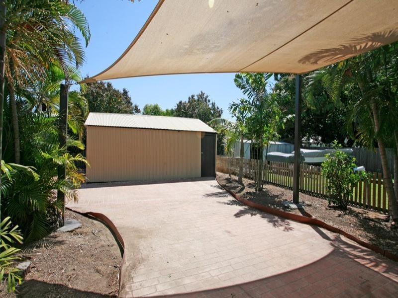 24 Ninth Avenue, Railway Estate QLD 4810