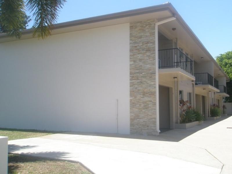 2/8 Ethel Street, Hyde Park QLD 4812