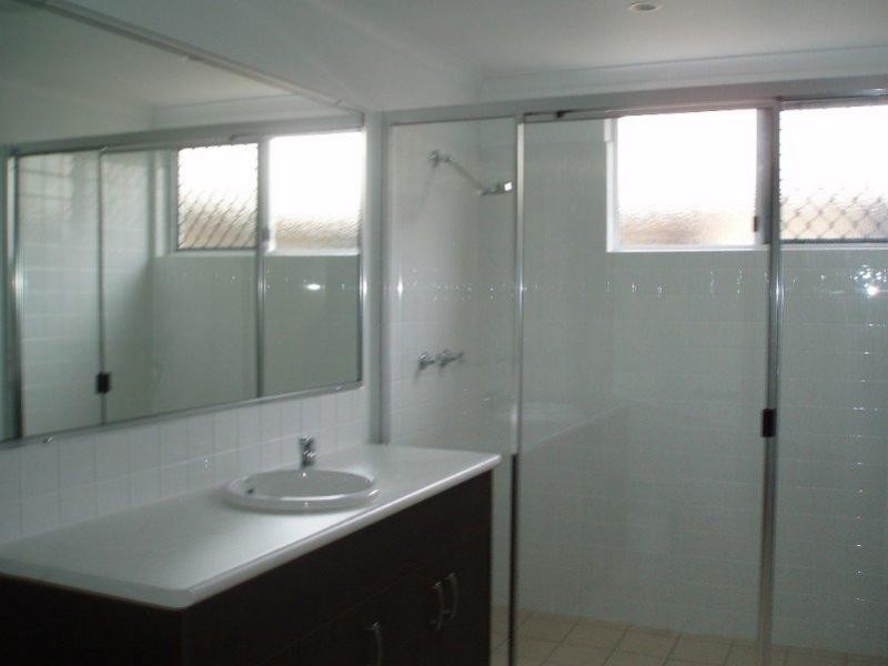 2 Moreton Ash Drive, Douglas QLD 4814