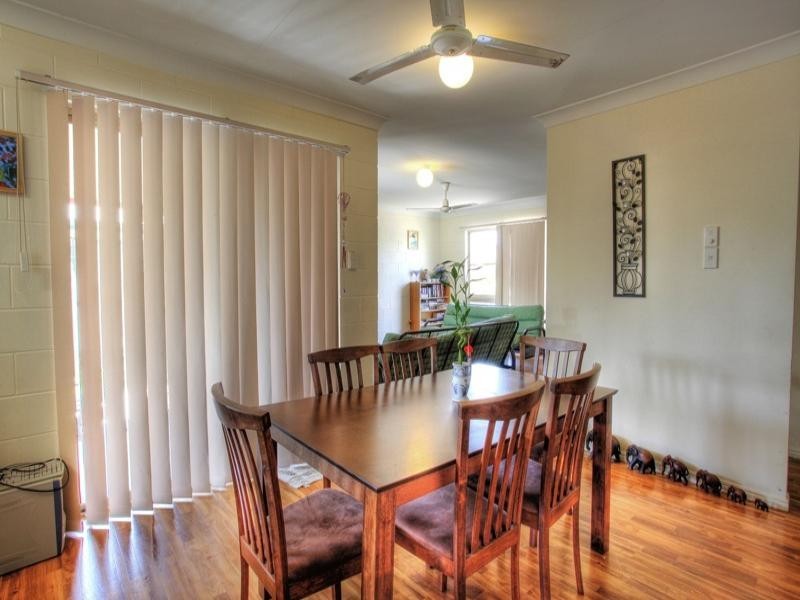 8 Gilmour Crescent, Kirwan QLD 4817