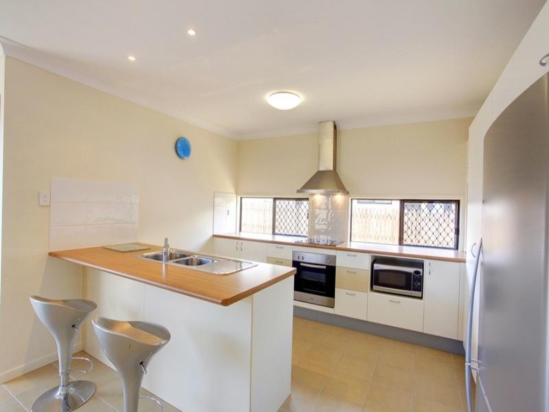 18 Aintree Avenue, Burdell QLD 4818