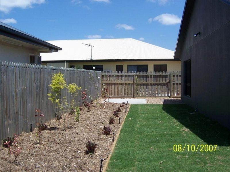 14 Moreton Ash Drive, Douglas QLD 4814