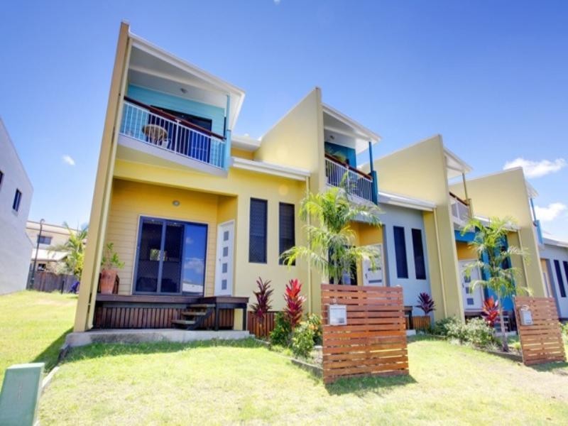 13 Paddington Terrace, ‘Riverside Gardens’, Douglas QLD 4814