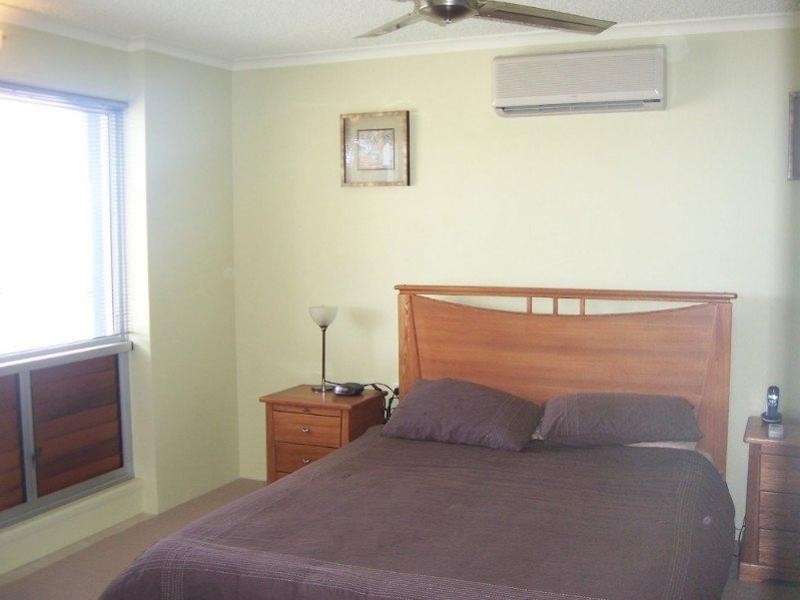2/109 The Strand, North Ward QLD 4810