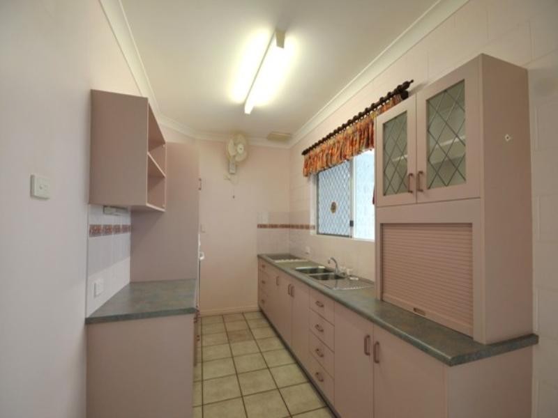 8 Blue Ridge Avenue, Wulguru QLD 4811