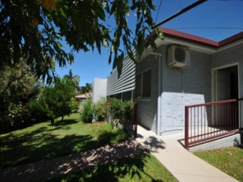 8 Blue Ridge Avenue, Wulguru QLD 4811