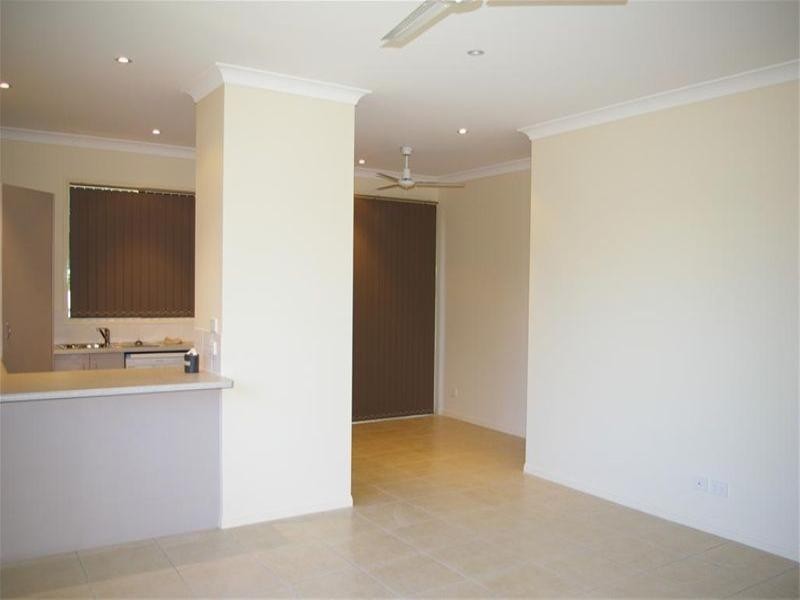 3/33 Gladstone Street, Pimlico QLD 4812