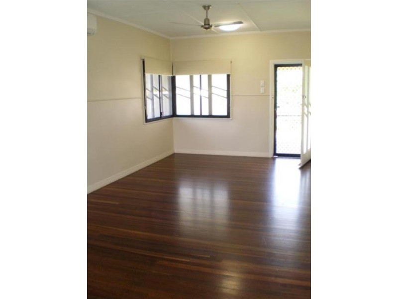 16 Stafford Street, Gulliver QLD 4812