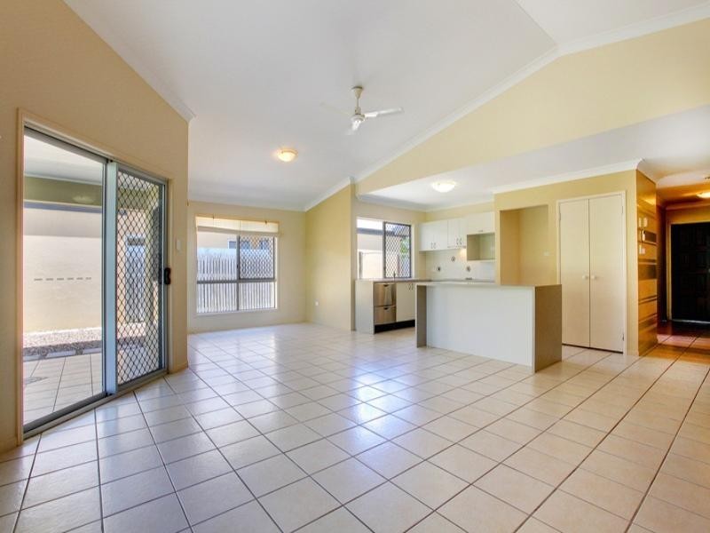 35 Marchwood Avenue, Kirwan QLD 4817
