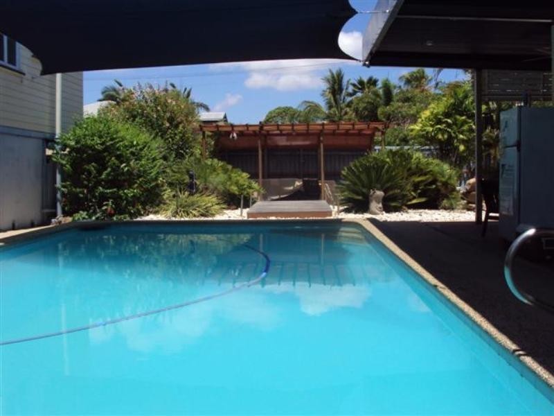 69 Armstrong Street, Hermit Park QLD 4812