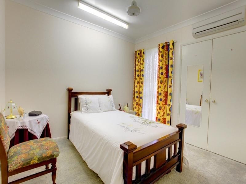 32 Lambert Street, Heatley QLD 4814