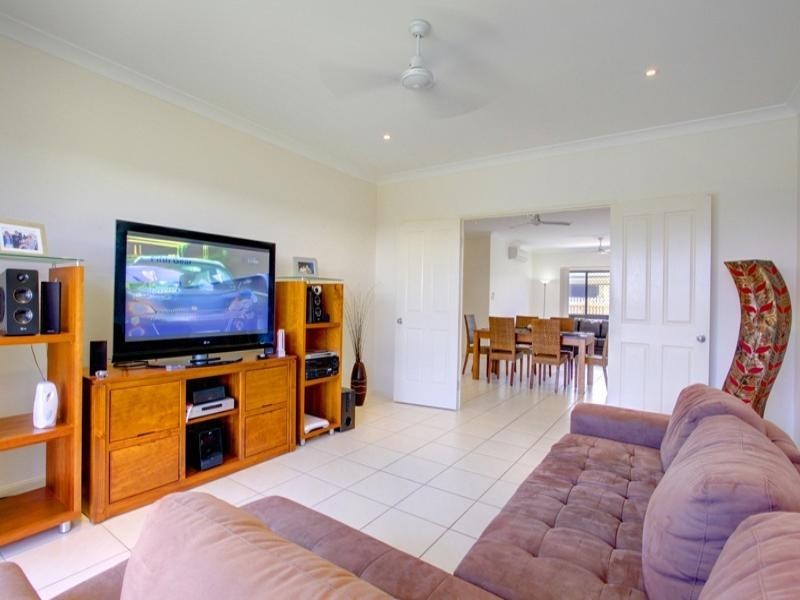 11 Lyrebird Lane, Bohle Plains QLD 4817