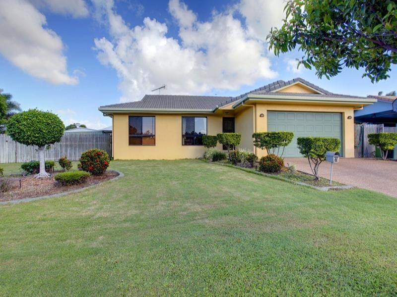 10 Crestbrook Drive, Mount Louisa QLD 4814