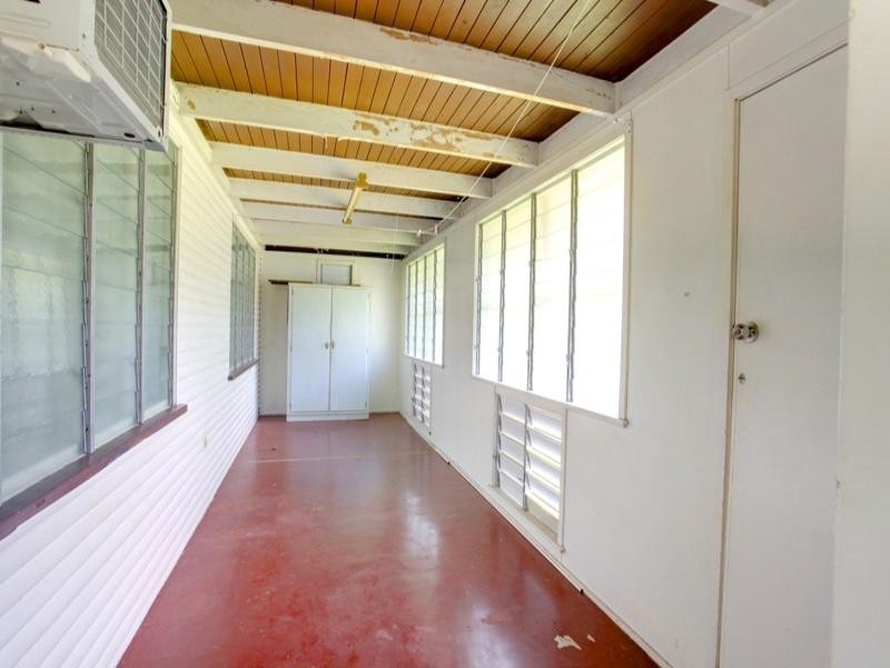 121 Ross River Road, Mundingburra QLD 4812