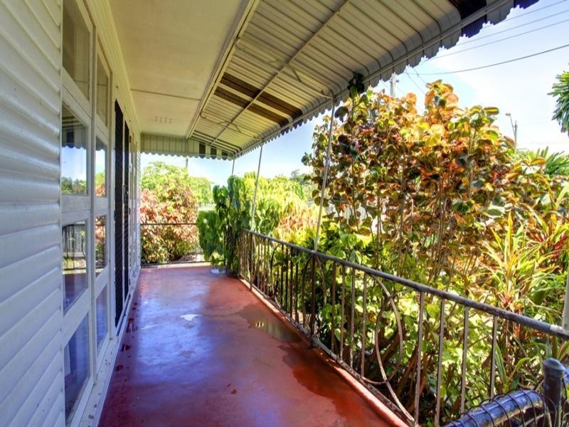 121 Ross River Road, Mundingburra QLD 4812