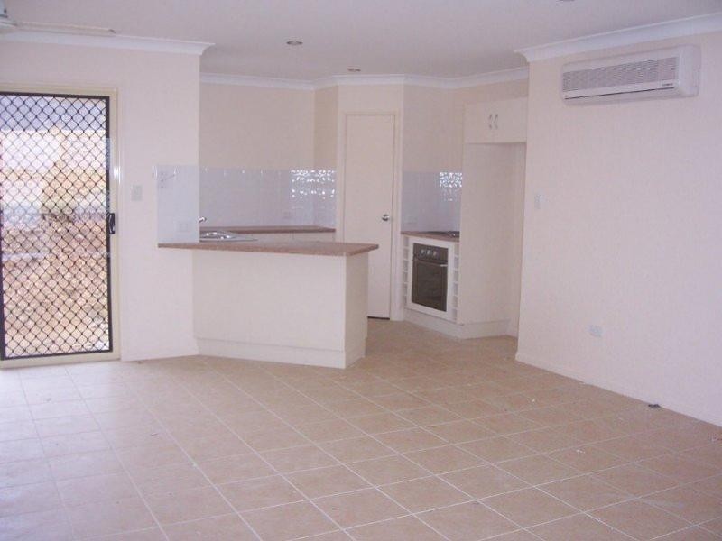 14 Lockyer Place, Mount Louisa QLD 4814