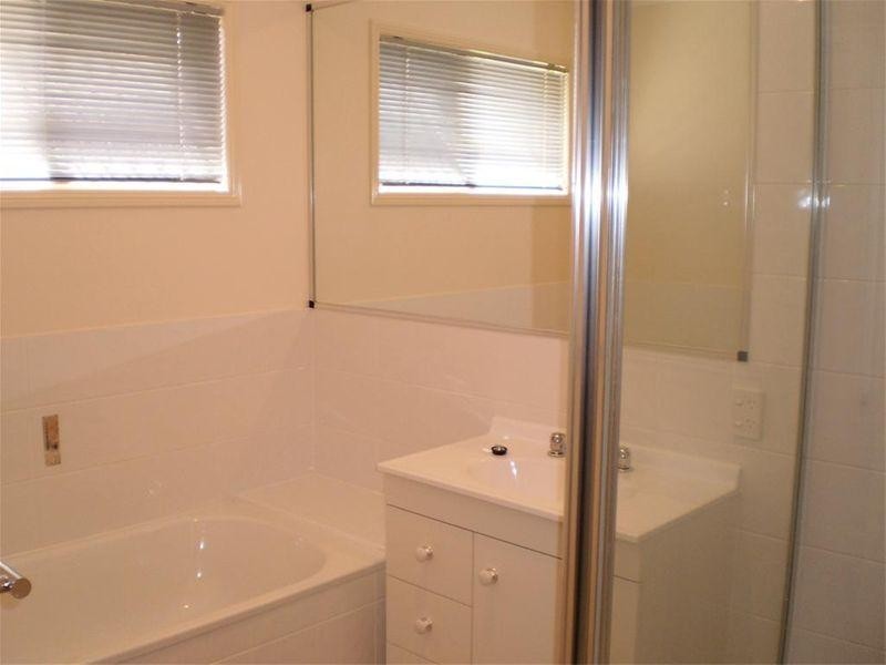 14 Lockyer Place, Mount Louisa QLD 4814