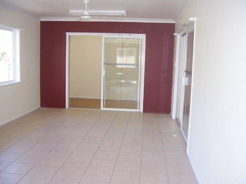 12 Sargeant Street, Gulliver QLD 4812