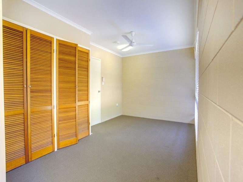 2/8 Ethel Street, Hyde Park QLD 4812