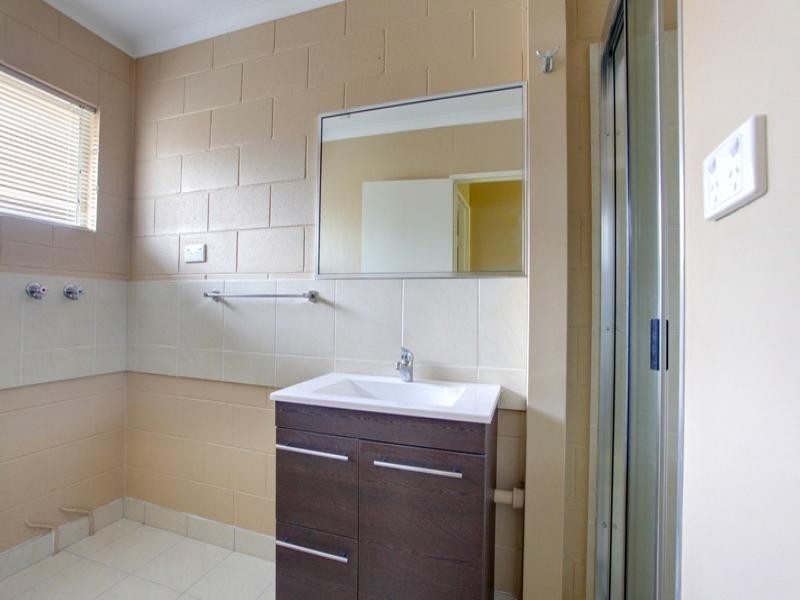 2/8 Ethel Street, Hyde Park QLD 4812