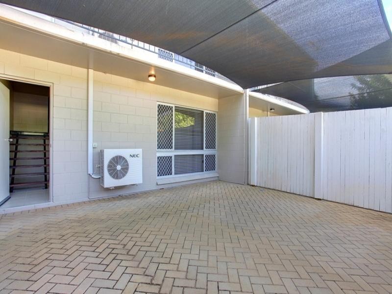 2/8 Ethel Street, Hyde Park QLD 4812
